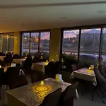 Starmax Hotel's *